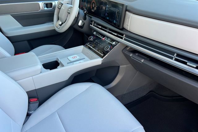 New 2026 Hyundai Santa Fe SE image 17