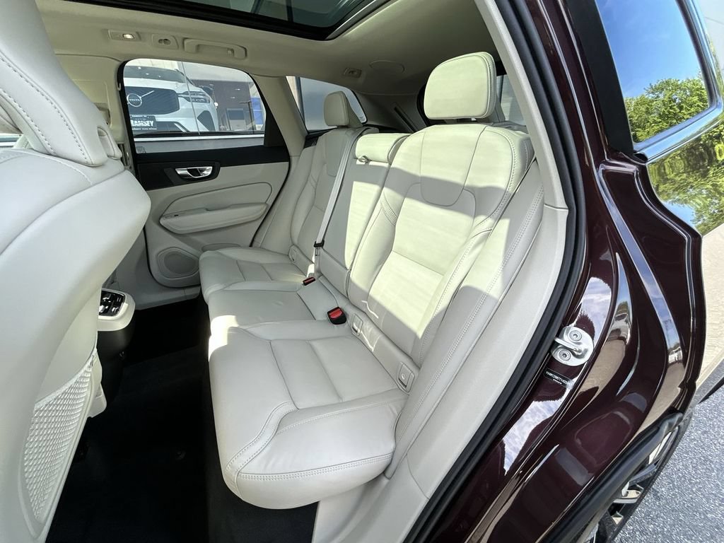 New 2026 Volvo XC60 B5 Ultra w/ Climate Package AWD/4WD image 23