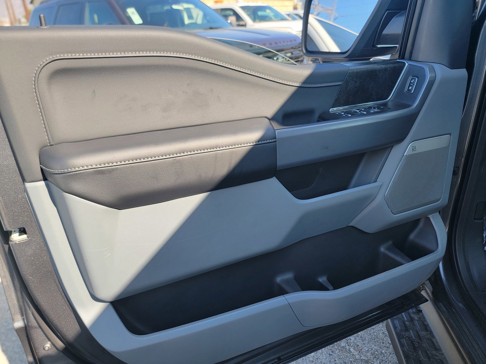 New 2025 Ford F150 Lightning Flash image 8