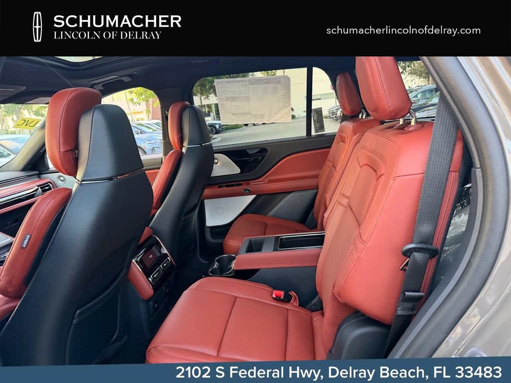 New 2026 Lincoln Aviator Reserve w/ Luxury Package AWD/4WD image 13