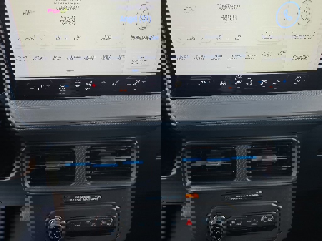 New 2025 Ford Maverick Lobo image 28