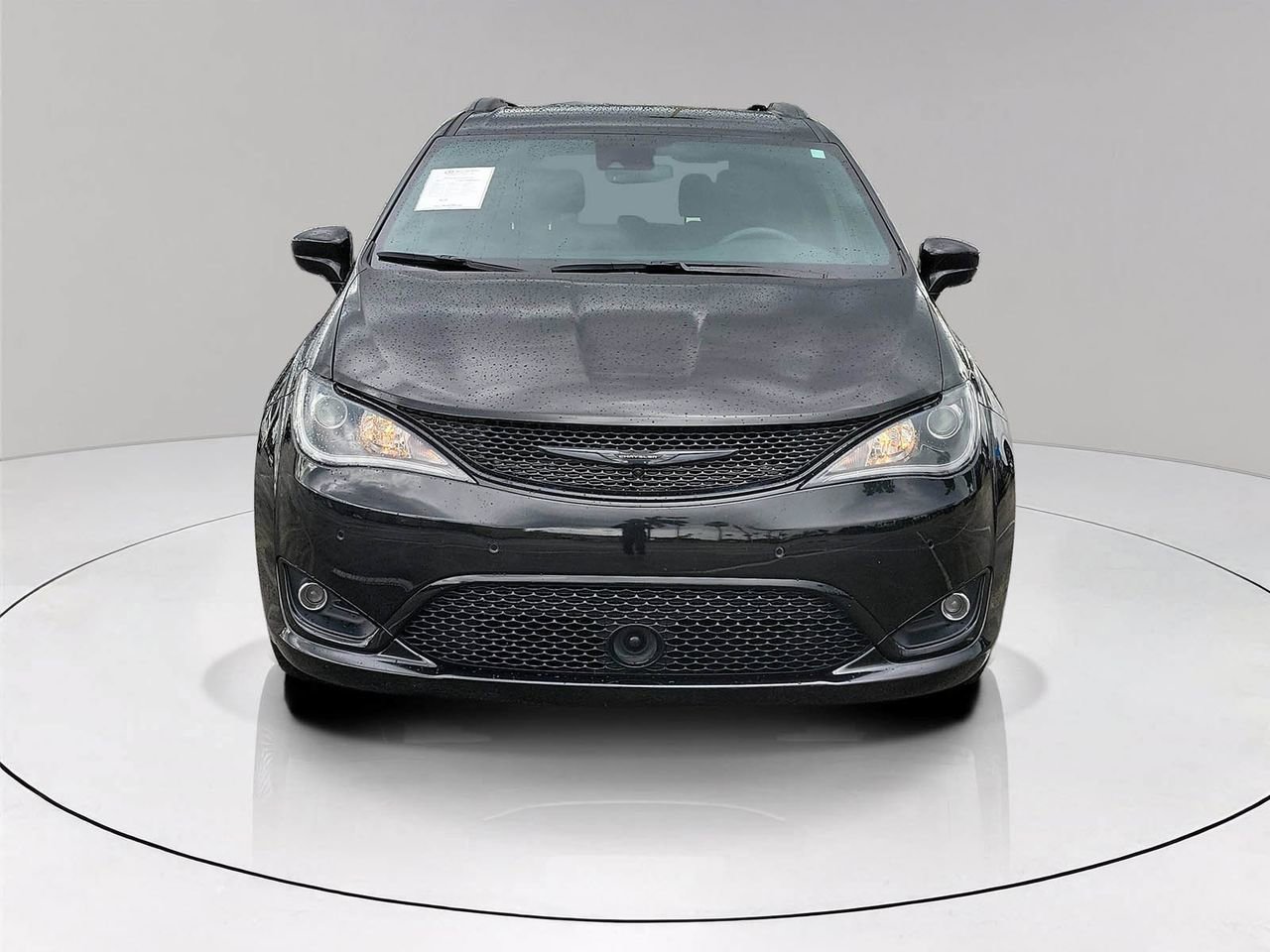 Used 2020 Chrysler Pacifica Touring w/ Advanced Safetytec Group image 2
