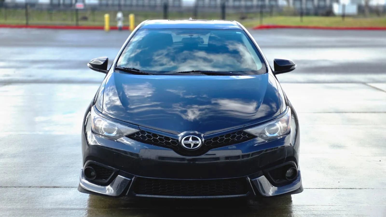 Used 2016 Scion iM image 8