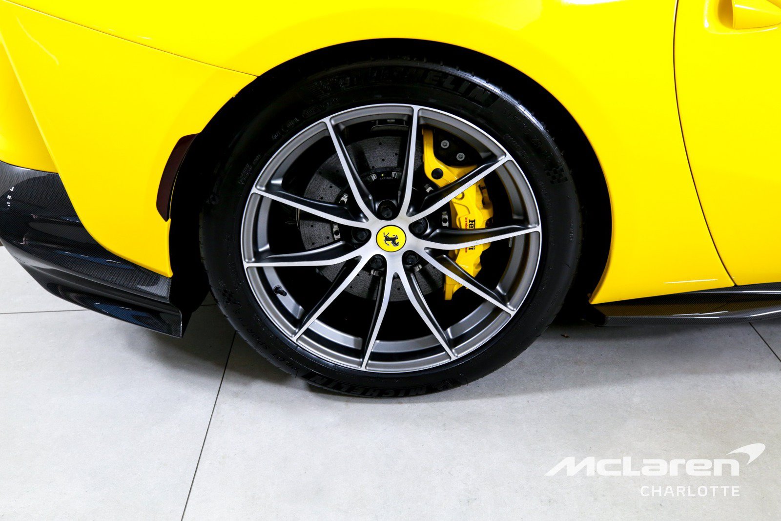 Used 2023 Ferrari 812 GTS RWD image 29