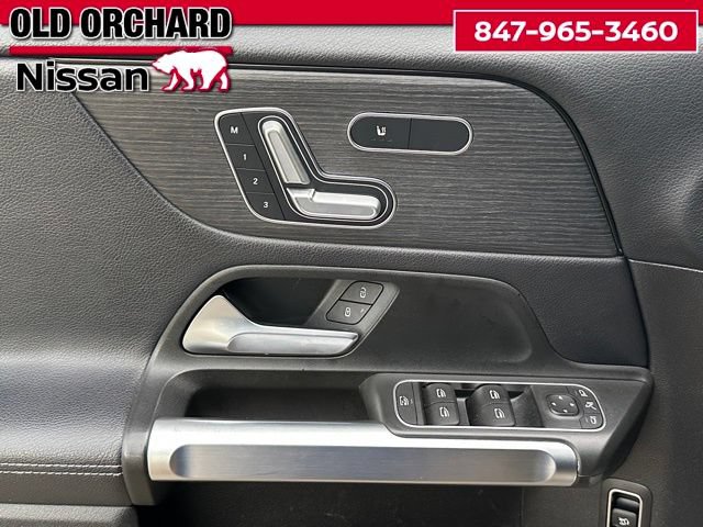Used 2021 Mercedes-Benz GLB 250 4MATIC image 7