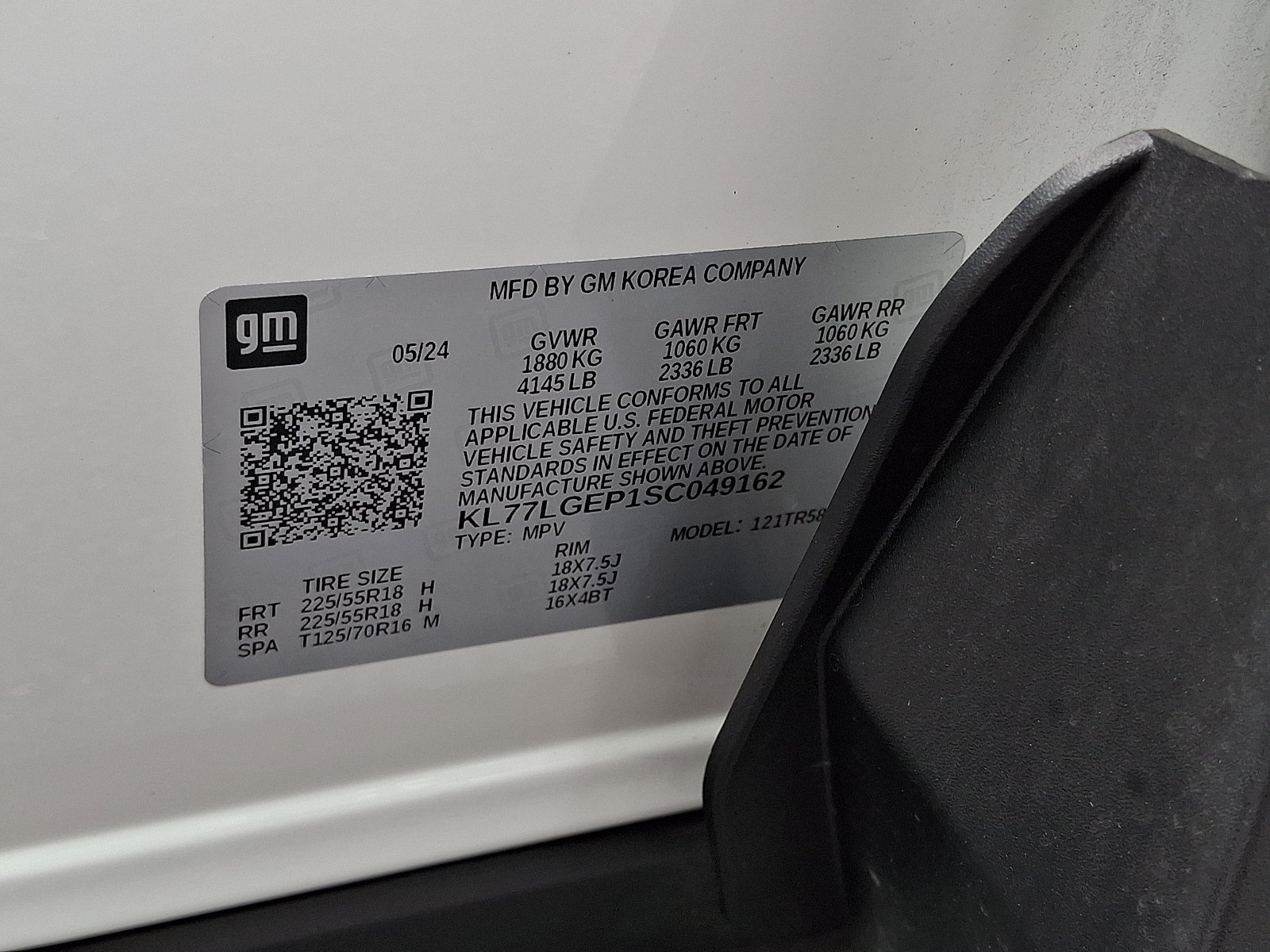 Used 2025 Chevrolet Trax RS w/ Driver Confidence Package FWD image 26