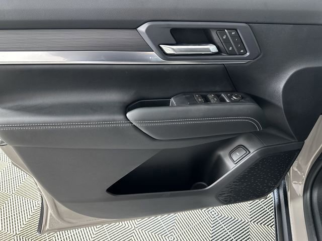 New 2026 GMC Terrain Elevation w/ Elevation Premium Package FWD image 23