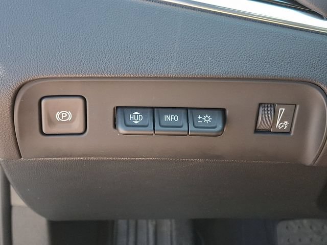 Certified 2024 Buick Enclave Avenir w/ Avenir Technology Package FWD image 25