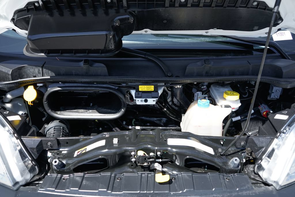 Used 2024 RAM ProMaster 2500 w/ Safety Group FWD image 15