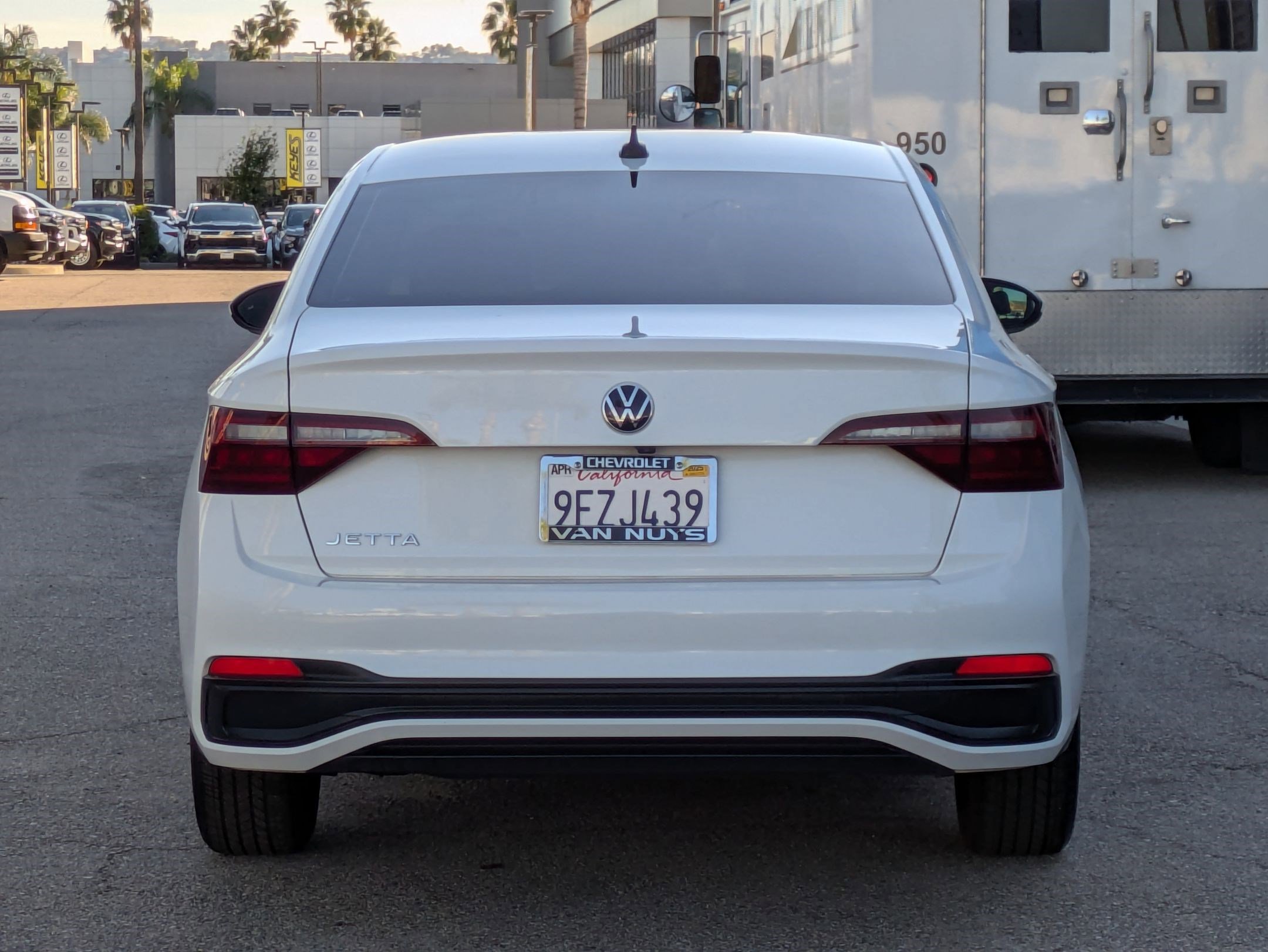 Used 2023 Volkswagen Jetta S image 6