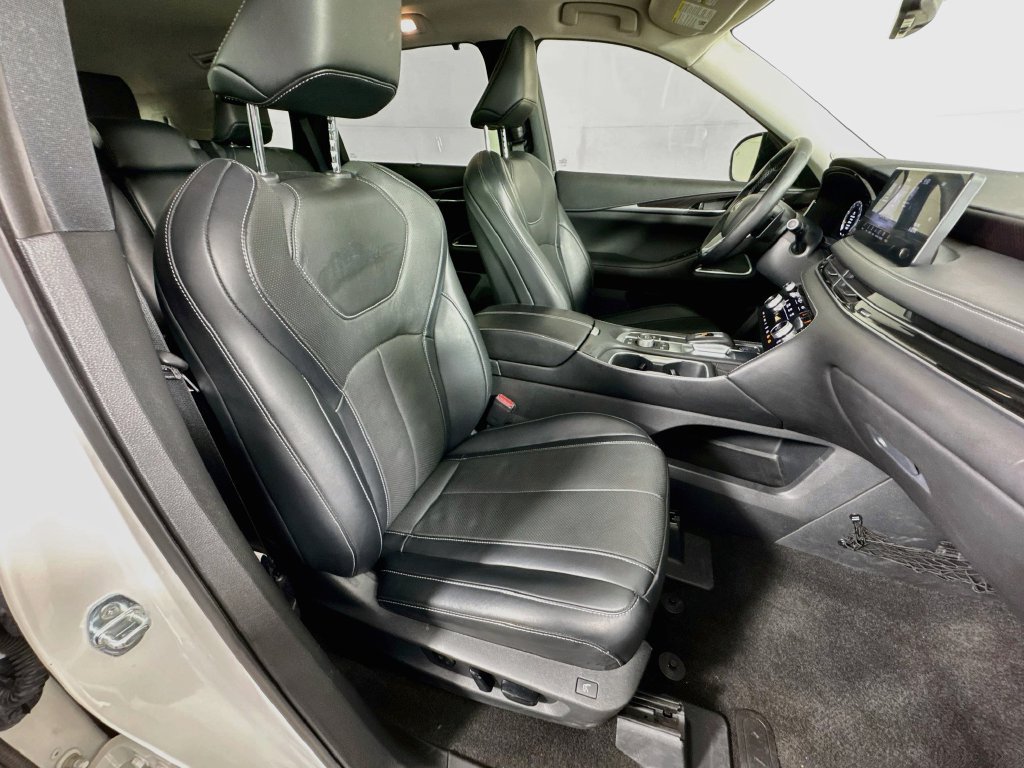Certified 2023 INFINITI QX60 Sensory w/ Vision Package AWD/4WD image 40