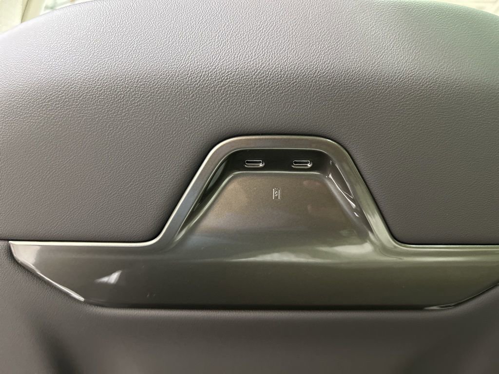 New 2026 Lincoln Nautilus Black Label w/ Jet Appearance Package image 33