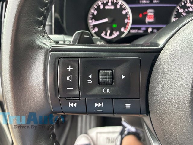 Used 2025 Nissan Pathfinder SV AWD/4WD image 27