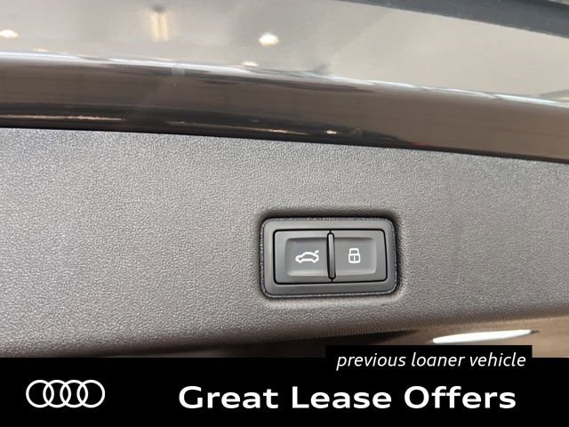 Used 2025 Audi Q5 Premium w/ Convenience Package AWD/4WD image 18