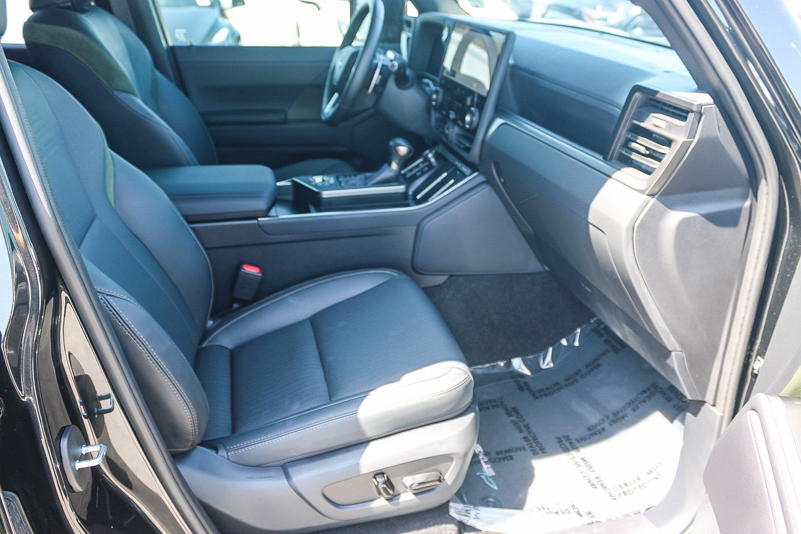 Used 2026 Lexus GX 550 AWD/4WD image 17