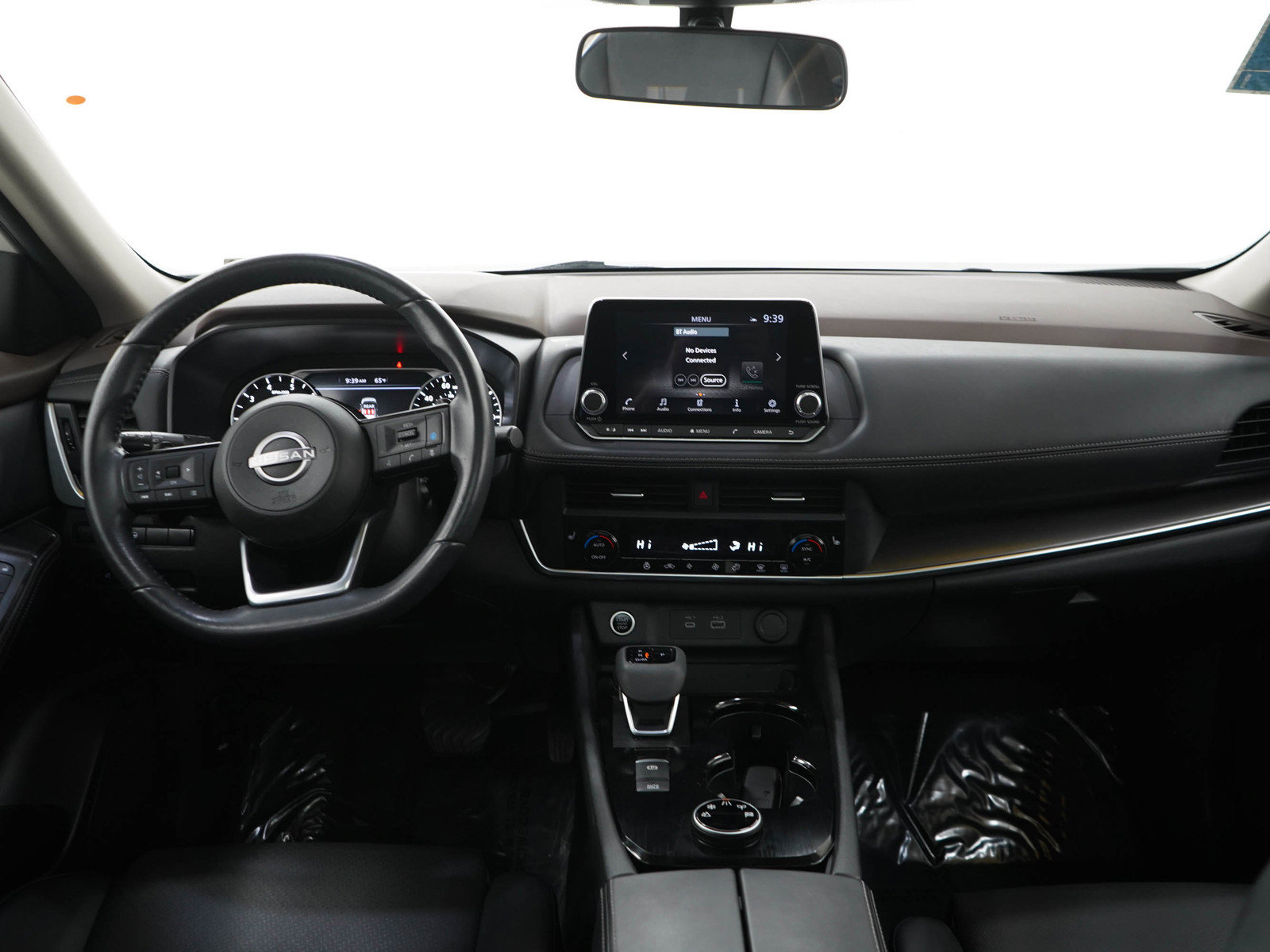 Used 2023 Nissan Rogue SV w/ SV Premium B Package AWD/4WD image 16