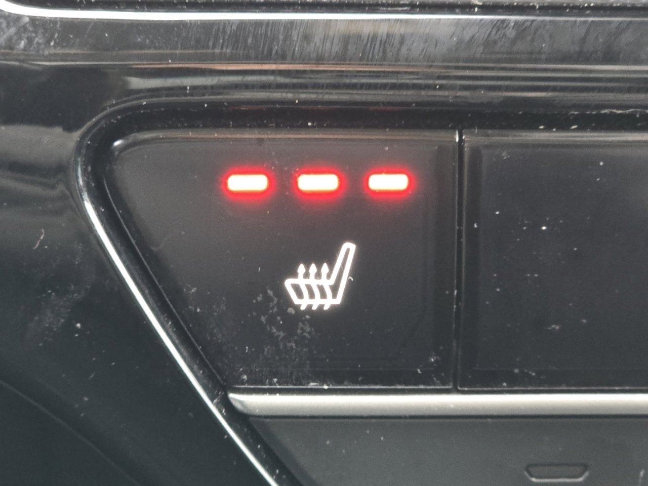 Certified 2023 Honda CR-V EX-L image 8