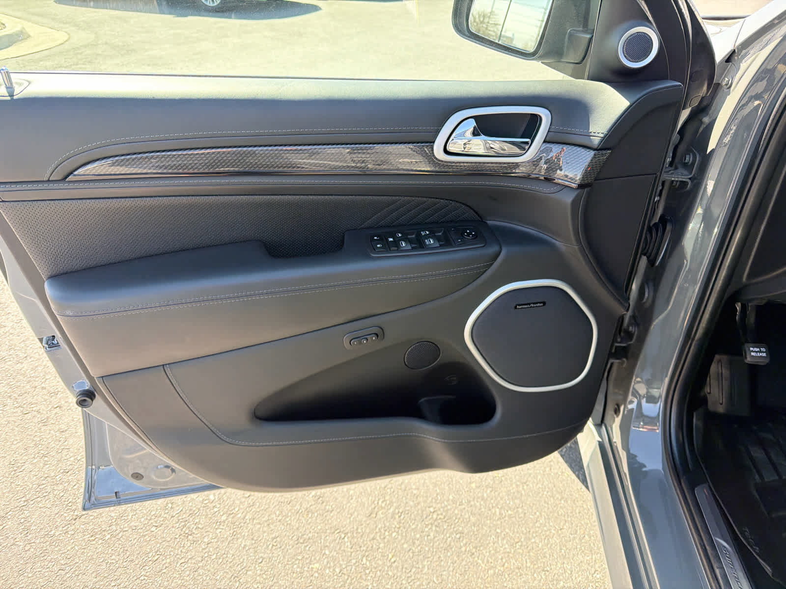 Used 2021 Jeep Grand Cherokee Trackhawk AWD/4WD image 21