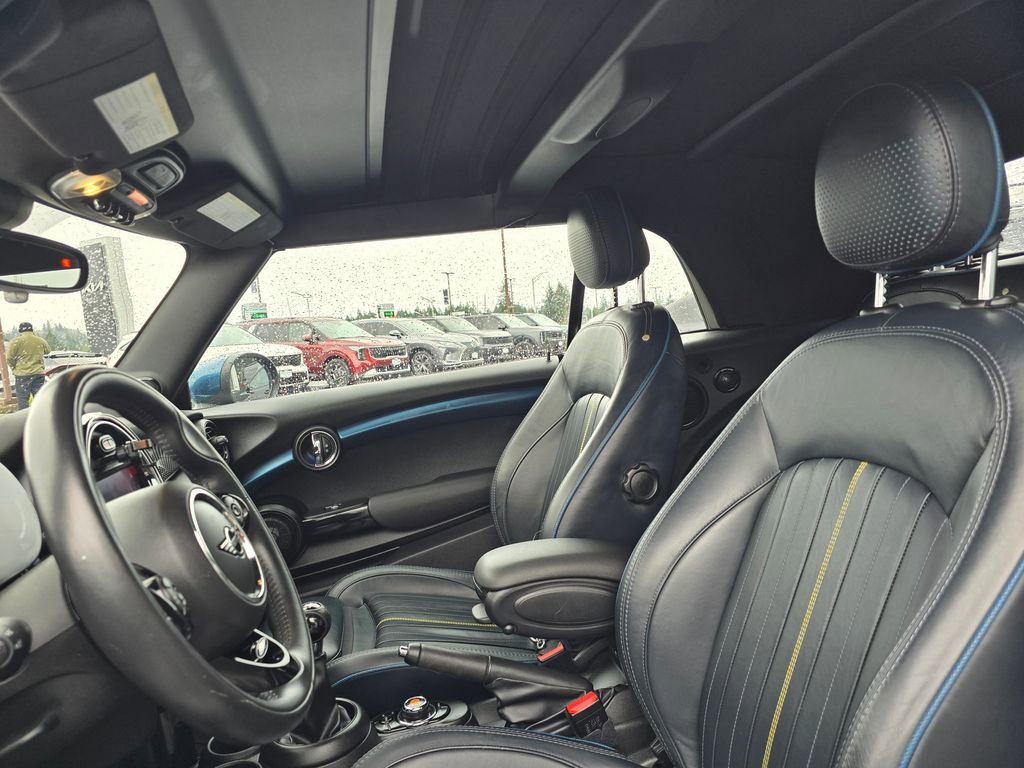Used 2021 MINI Cooper S w/ Sidewalk Package image 11