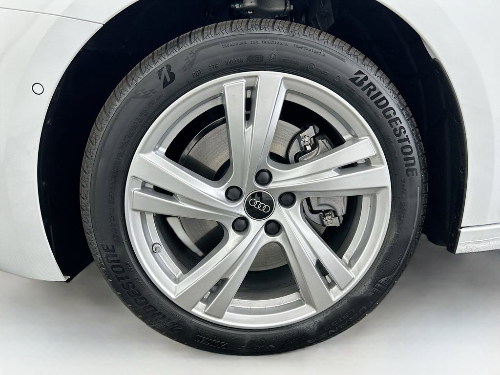 Used 2025 Audi A5 2.0T Premium w/ Convenience Package AWD/4WD image 31