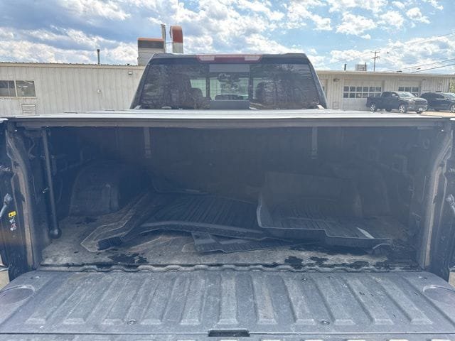 Used 2019 GMC Sierra 1500 Denali w/ Driver Alert Package II AWD/4WD image 16