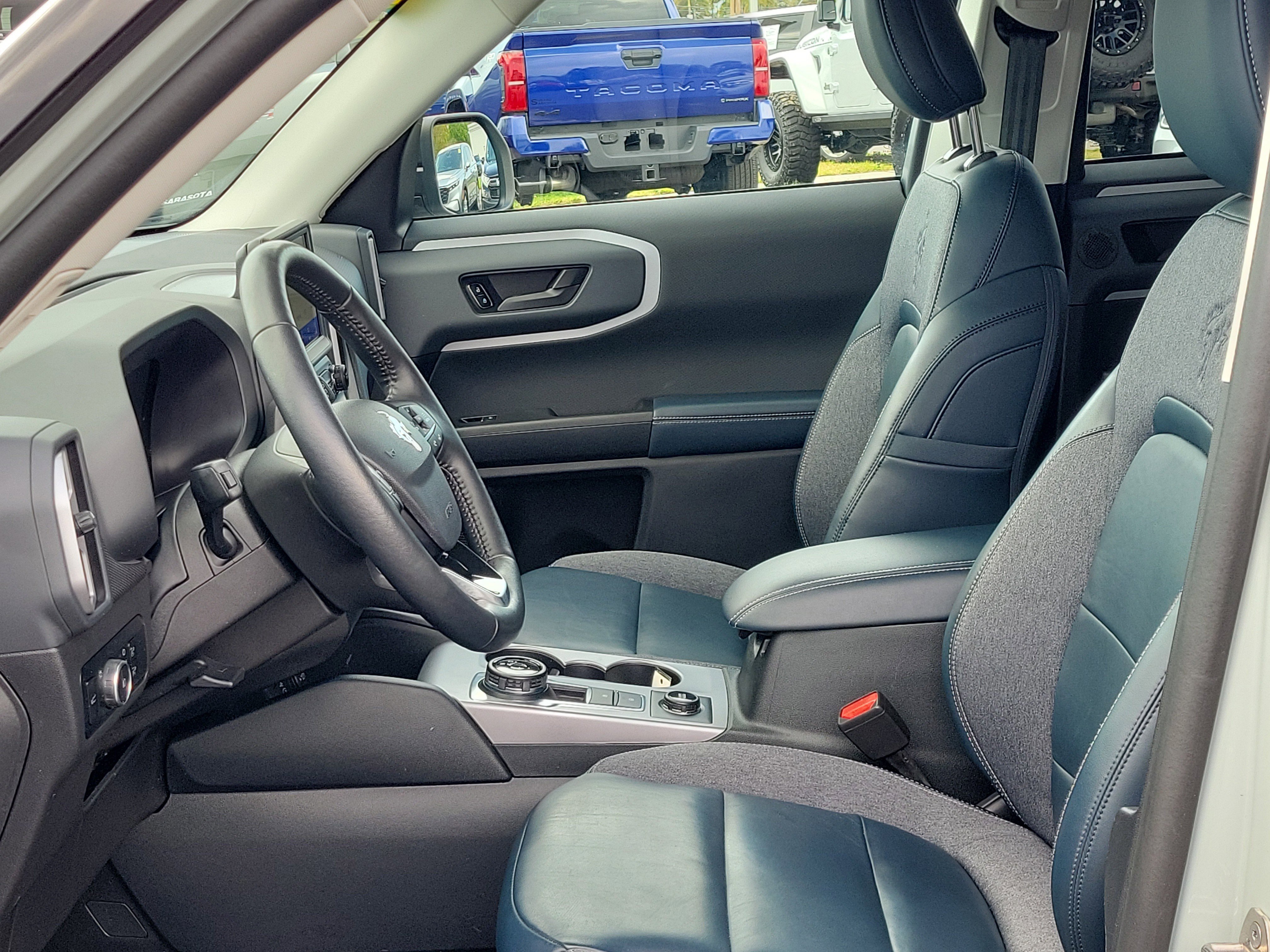 Used 2023 Ford Bronco Sport Outer Banks w/ Tech Package image 20