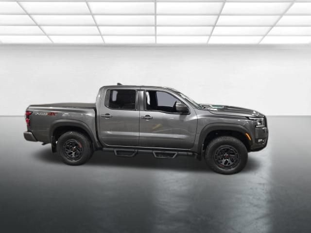 Used 2025 Nissan Frontier PRO-4X w/ Pro Convenience Package AWD/4WD image 3