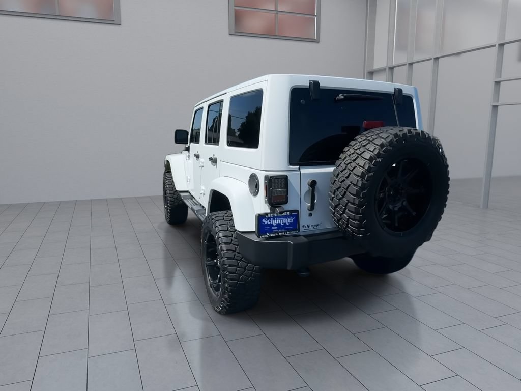 Used 2018 Jeep Wrangler Unlimited Sahara AWD/4WD image 7