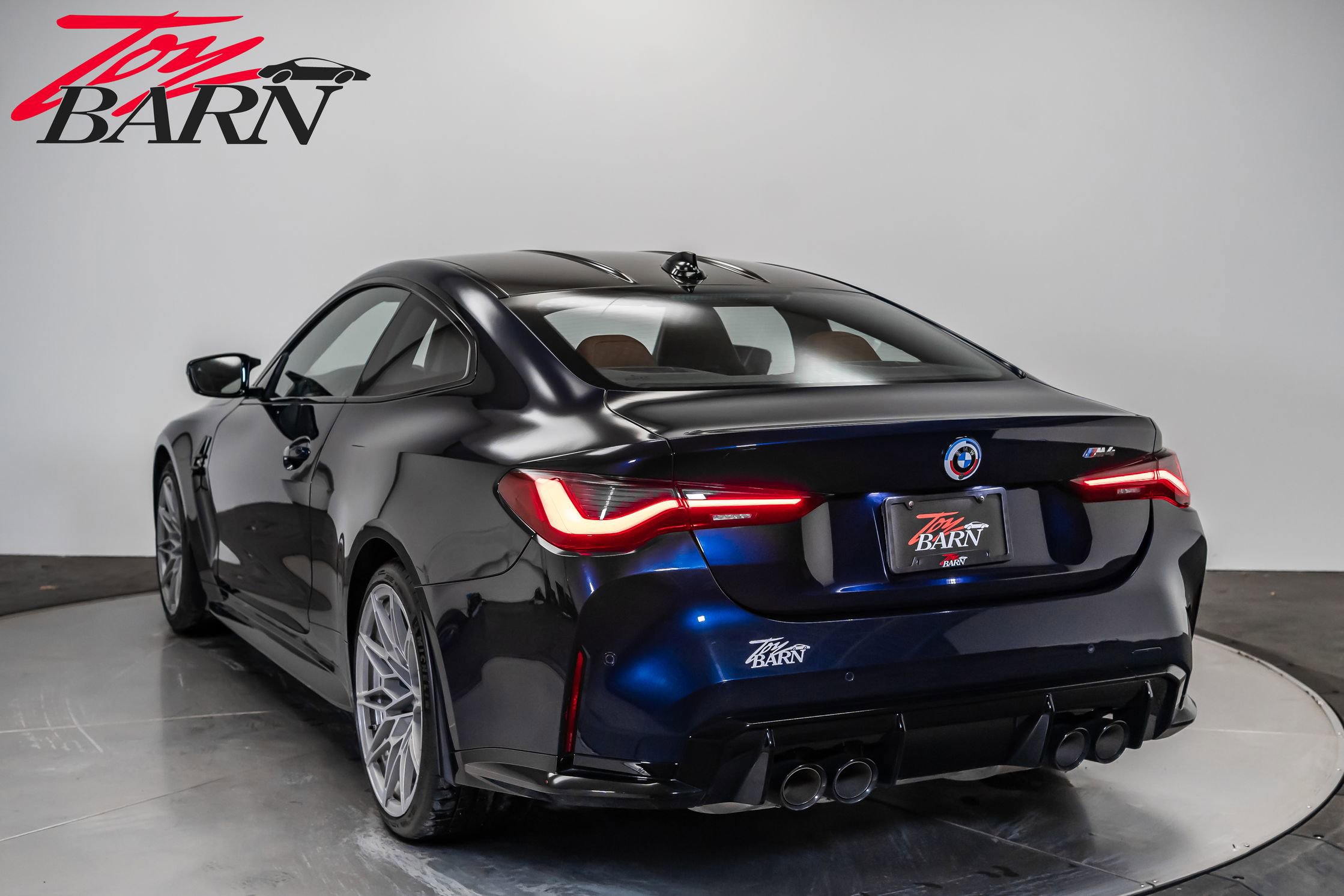 Used 2023 BMW M4 Coupe w/ Executive Package image 12