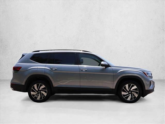 Used 2026 Volkswagen Atlas SE AWD/4WD image 4