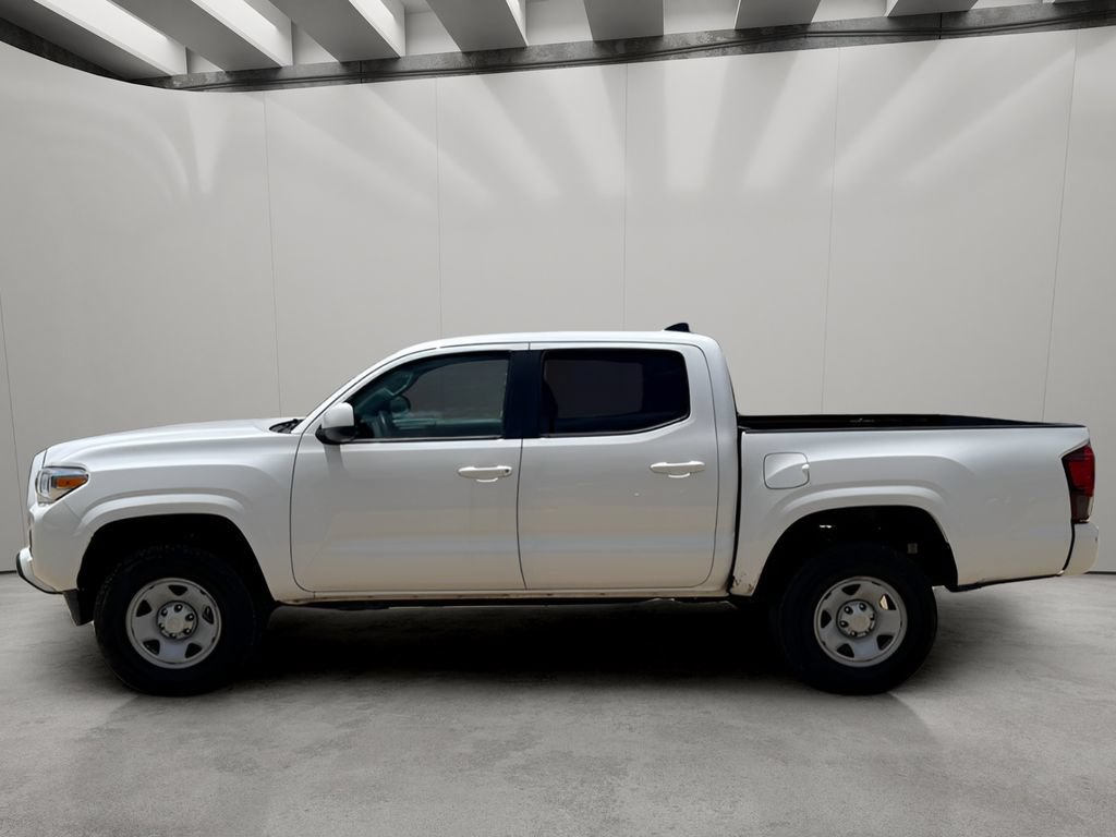 Used 2021 Toyota Tacoma SR w/ SR Convenience Package RWD image 2