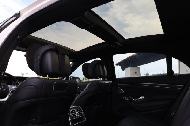 Used 2020 Mercedes-Benz S 450 Sedan image 40
