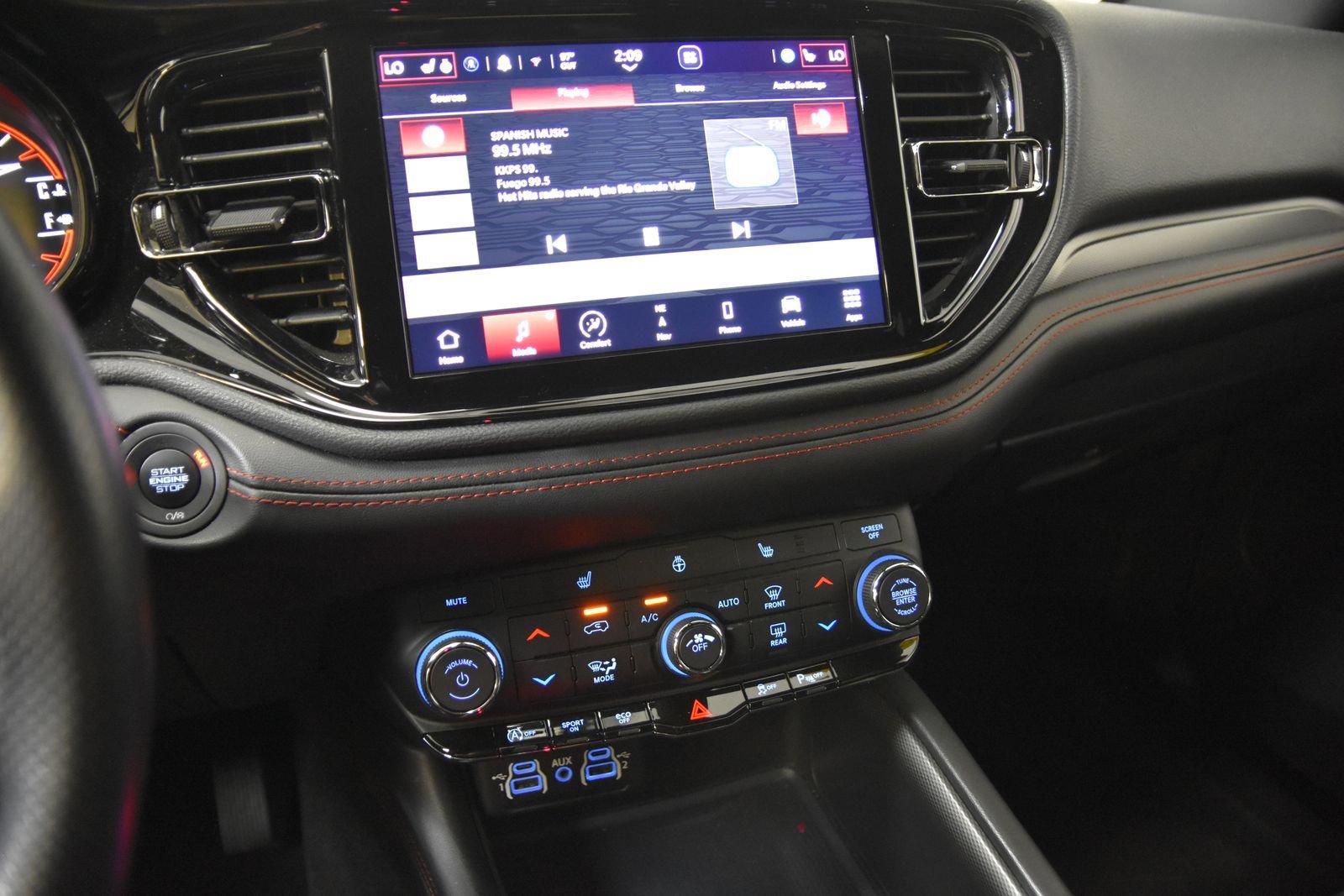 Used 2025 Dodge Durango GT RWD image 19