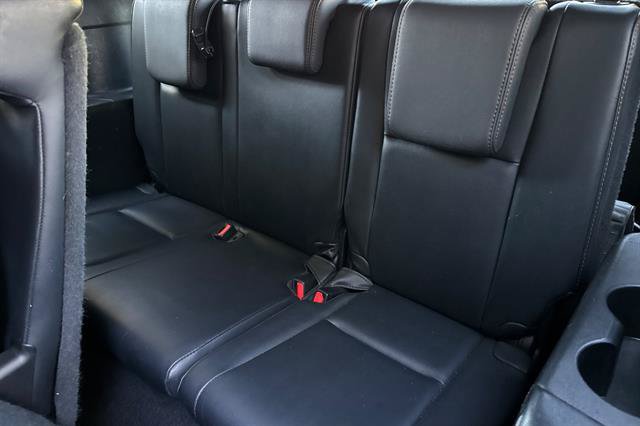 Used 2015 Toyota Highlander XLE FWD image 16