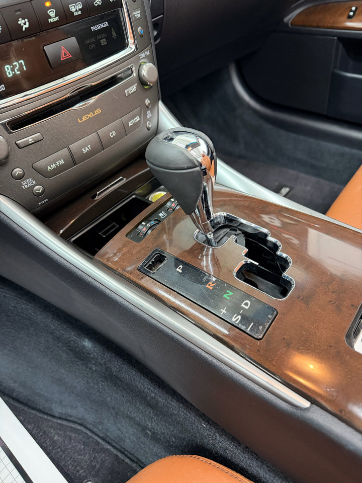 Used 2012 Lexus IS 250C image 21