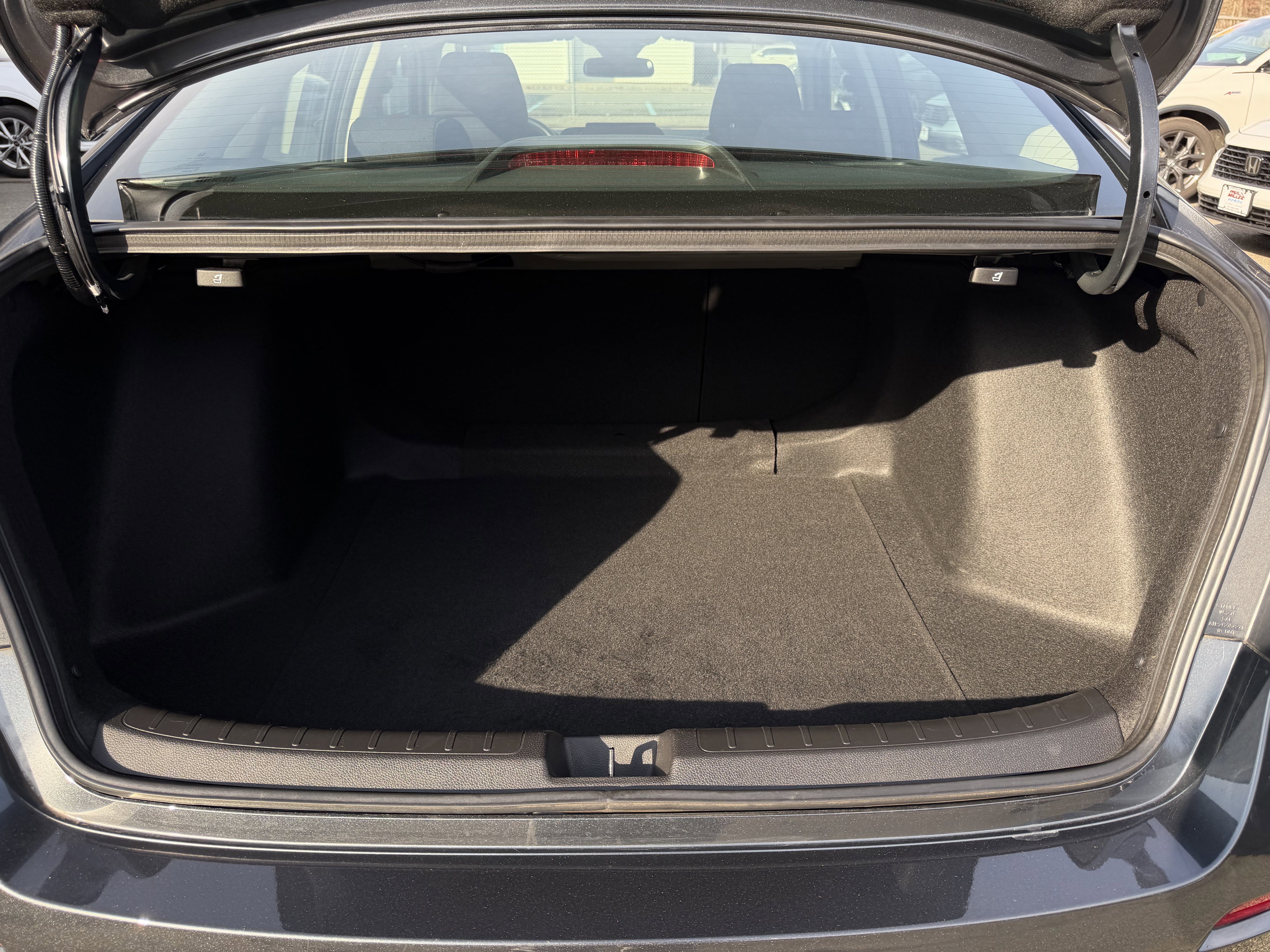 Used 2022 Honda Civic EX image 30