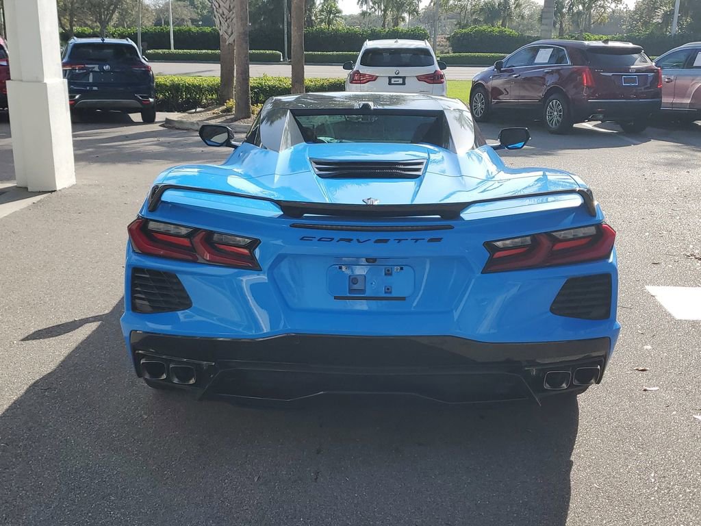 Used 2023 Chevrolet Corvette Stingray Premium Conv w/ Z51 Performance Package image 4