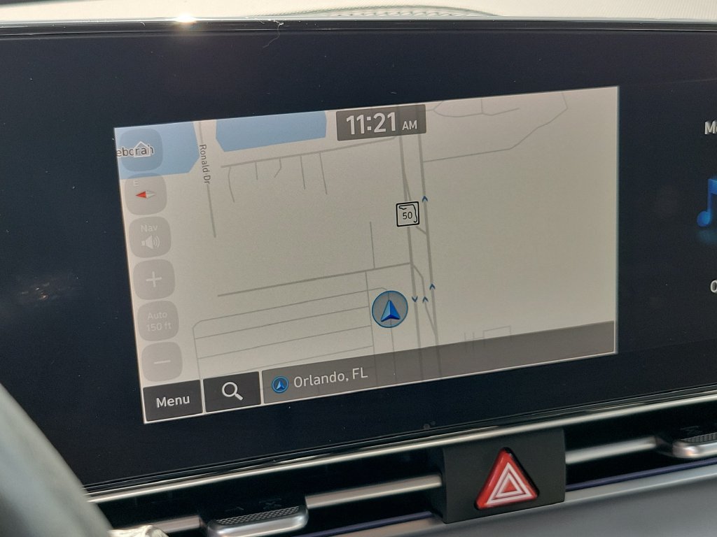Used 2023 Hyundai Elantra Limited FWD image 24