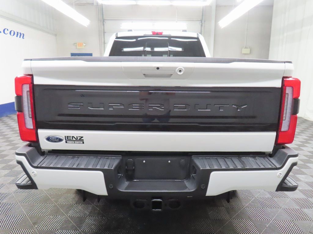 Used 2025 Ford F250 Platinum AWD/4WD image 44