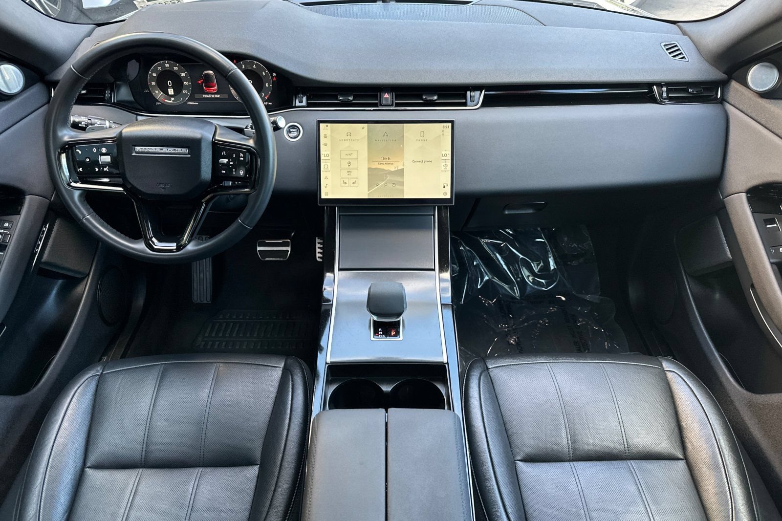 Used 2024 Land Rover Range Rover Evoque Dynamic SE AWD/4WD image 14