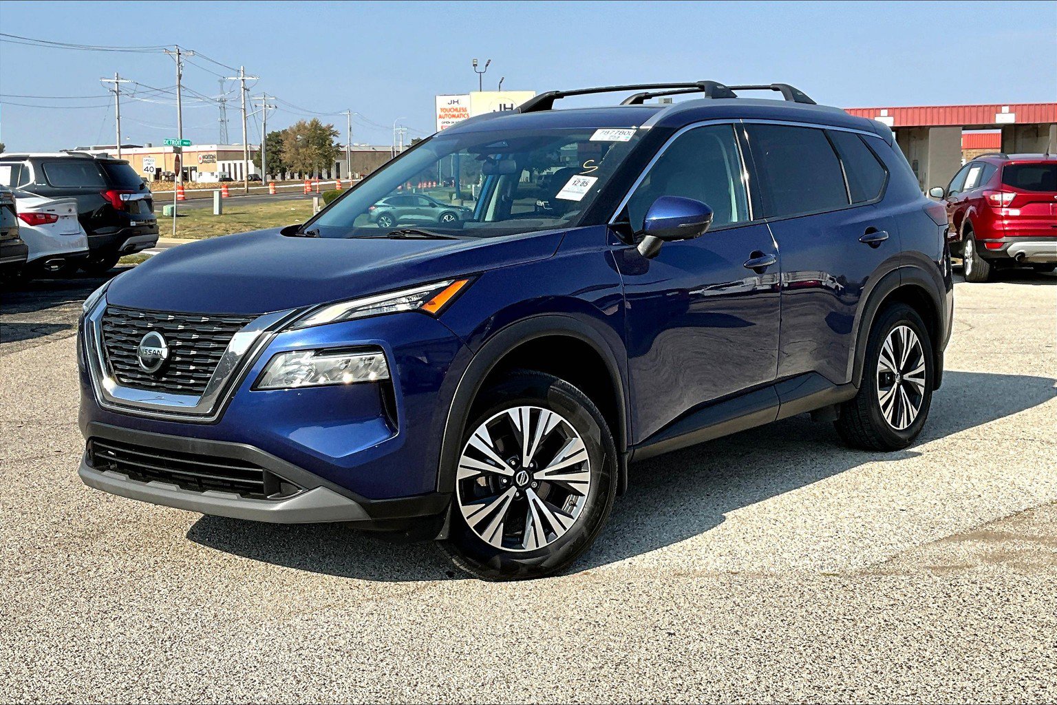 Used 2021 Nissan Rogue SV image 7