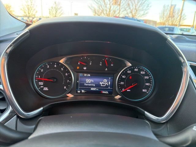 Used 2023 Chevrolet Equinox LT image 38