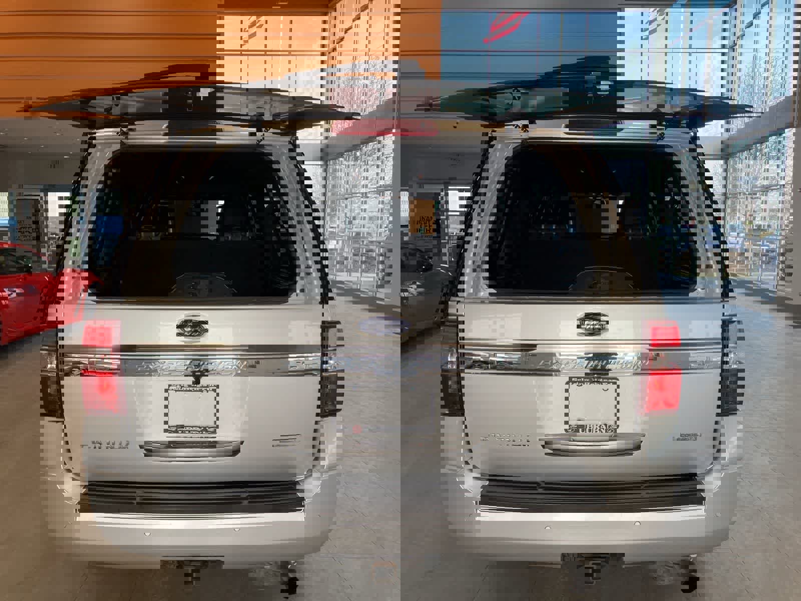 Used 2017 Ford Expedition EL Platinum image 31