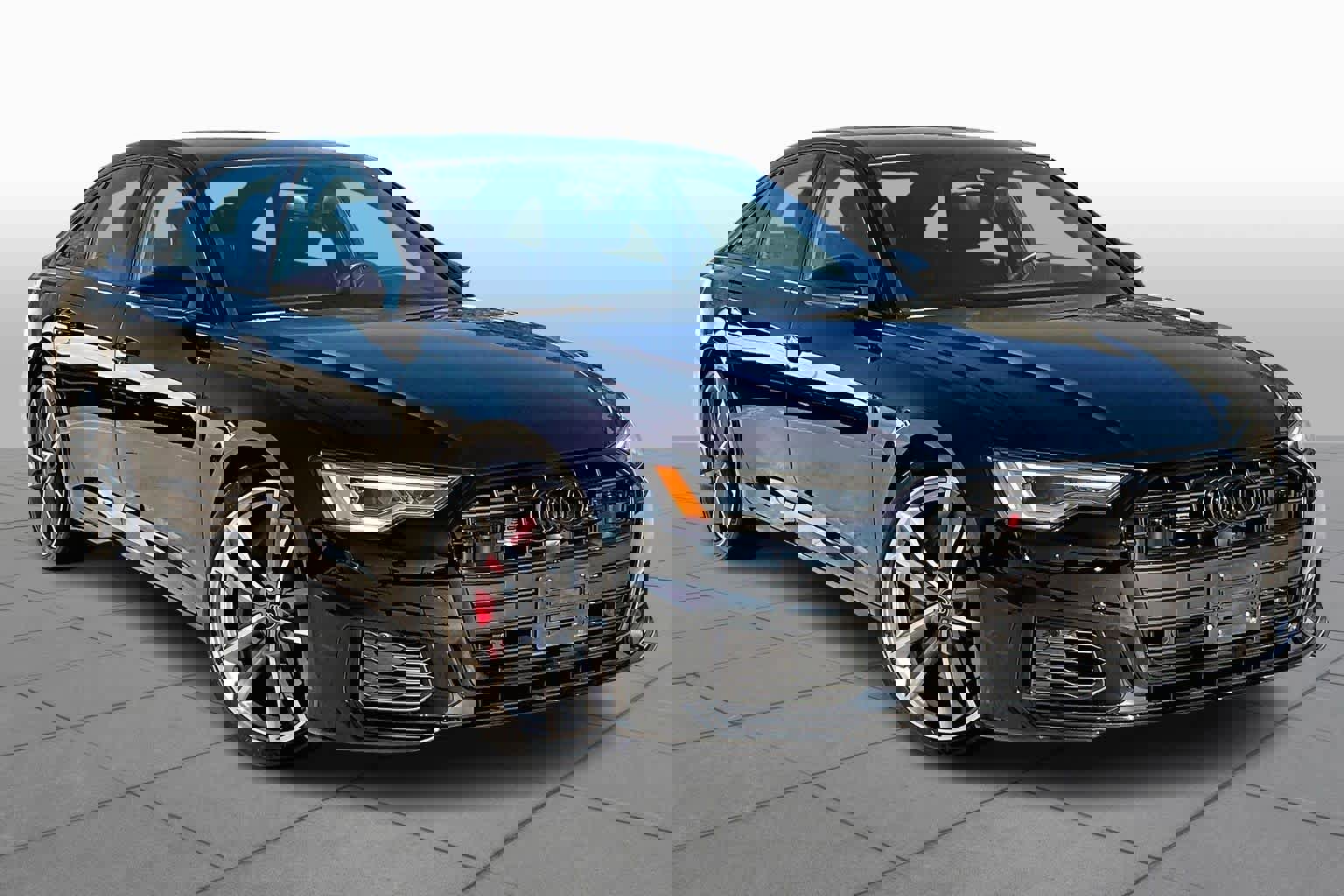 Used 2021 Audi S6 Premium Plus w/ S Sport Package image 3