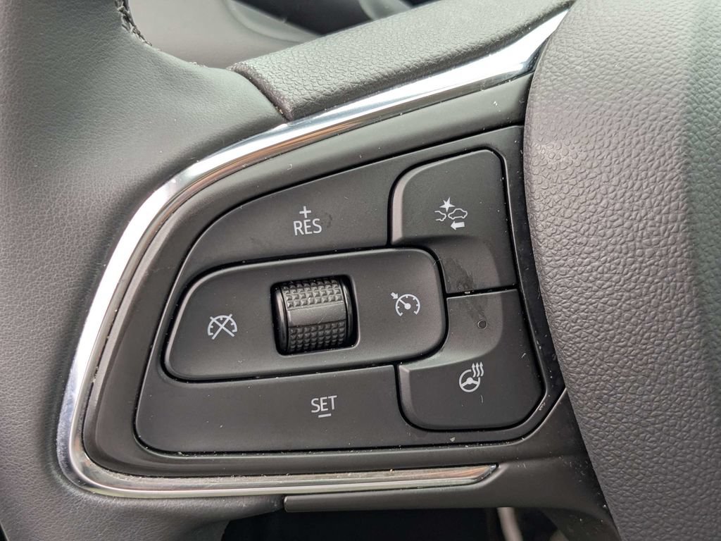Used 2025 Buick Encore GX Sport Touring w/ Comfort Package FWD image 25