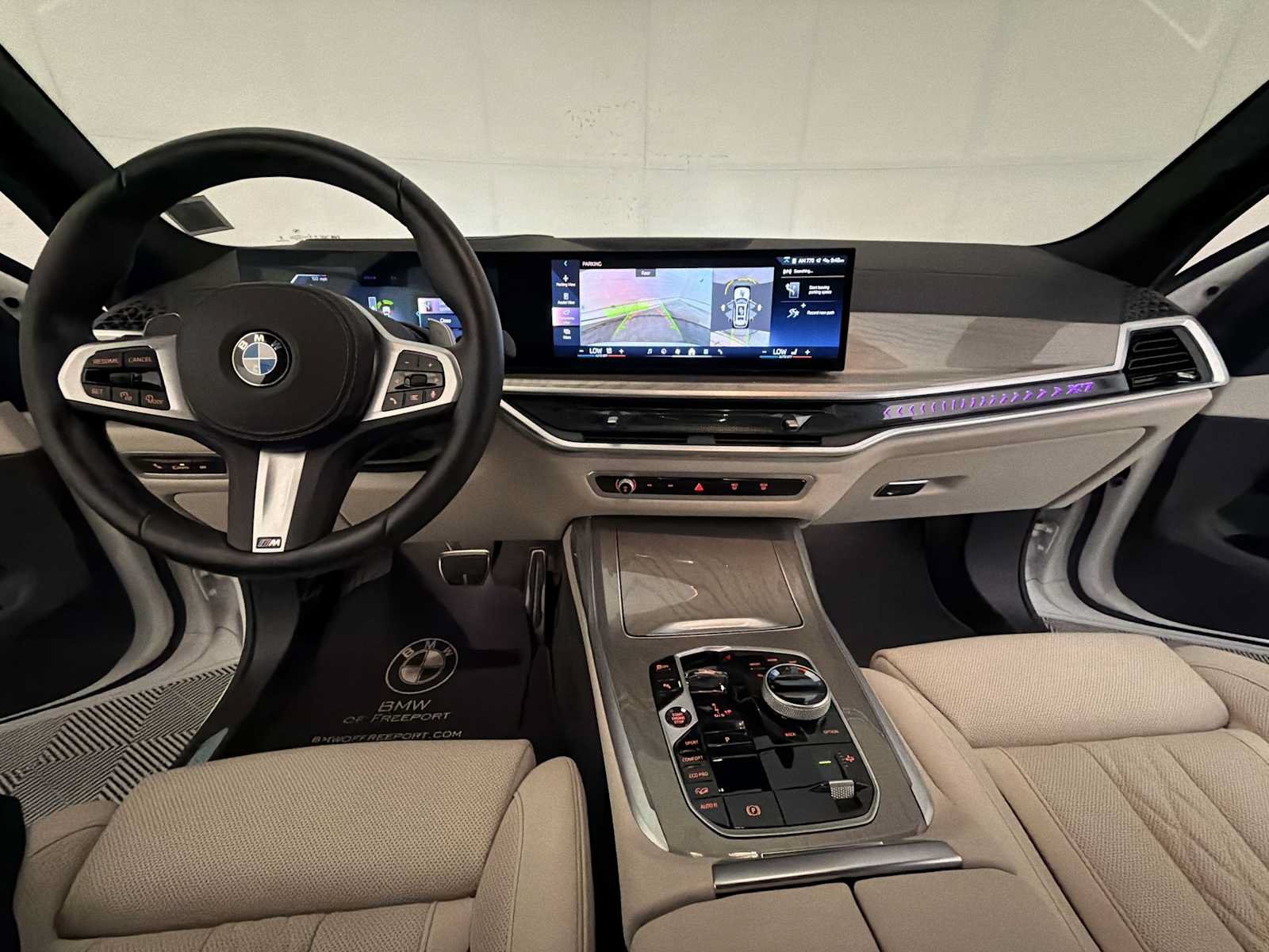 Used 2026 BMW X7 xDrive40i w/ M Sport Package AWD/4WD image 15