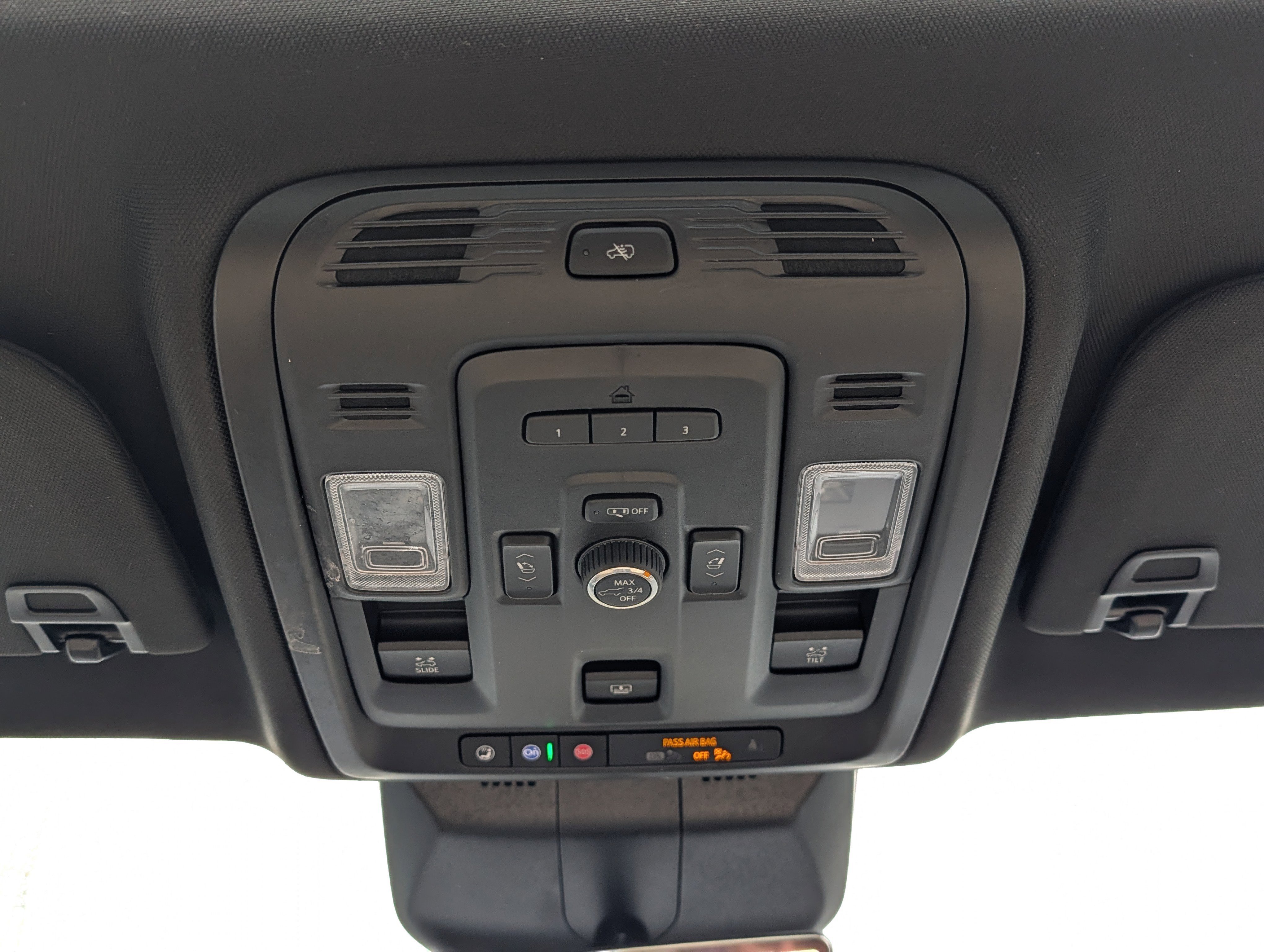 Used 2024 Cadillac Escalade Premium Luxury w/ LPO, Floor Liner Package AWD/4WD image 32