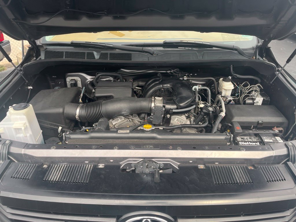 Used 2014 Toyota Tundra SR RWD image 9