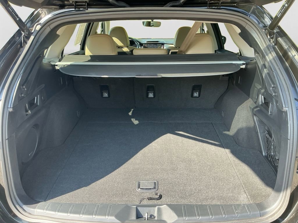 Used 2022 Subaru Outback Limited w/ Popular Package #2 AWD/4WD image 17