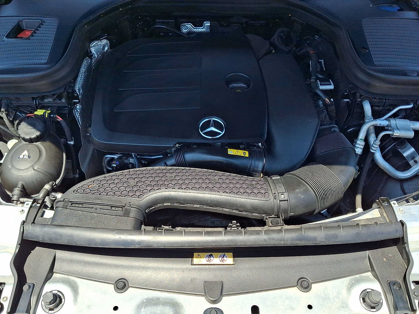 Used 2022 Mercedes-Benz GLC 300 4MATIC image 28